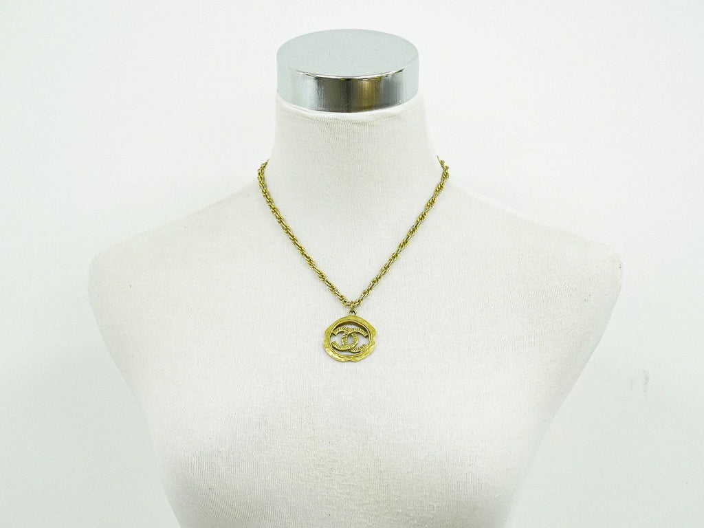 Chanel CC Logo Necklace Pendant Gold Plated — view 8