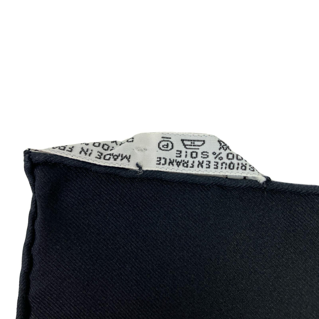 Hermes Carre 90 la Ronde Des Heures Tokinoronbu Black Gray Scarf — view 4