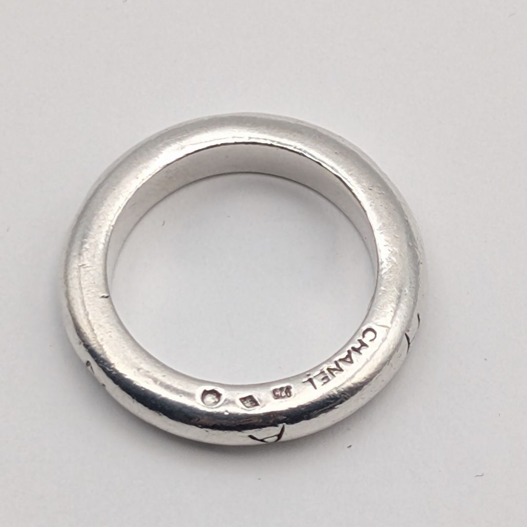 Chanel Ring Silver Logo Simple — view 4