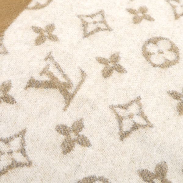 Louis Vuitton Scarf Monogram Split — view 7