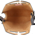 Gucci Ghost Shoulder Bag Leather Black — view 7