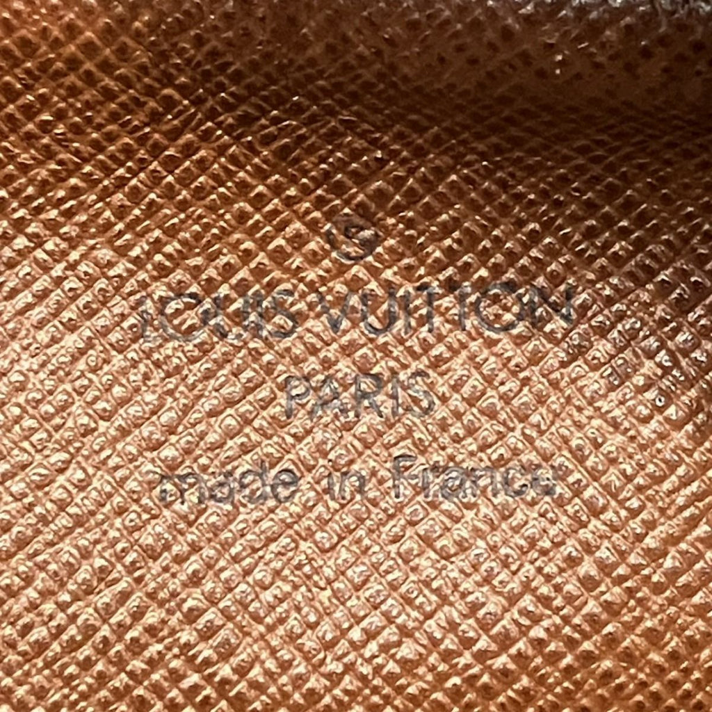 Louis Vuitton Monogram Shoulder Bag Canvas — view 4