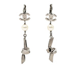 Chanel CC Logo Ribbon Earrings 05 Silver Metal Pearl