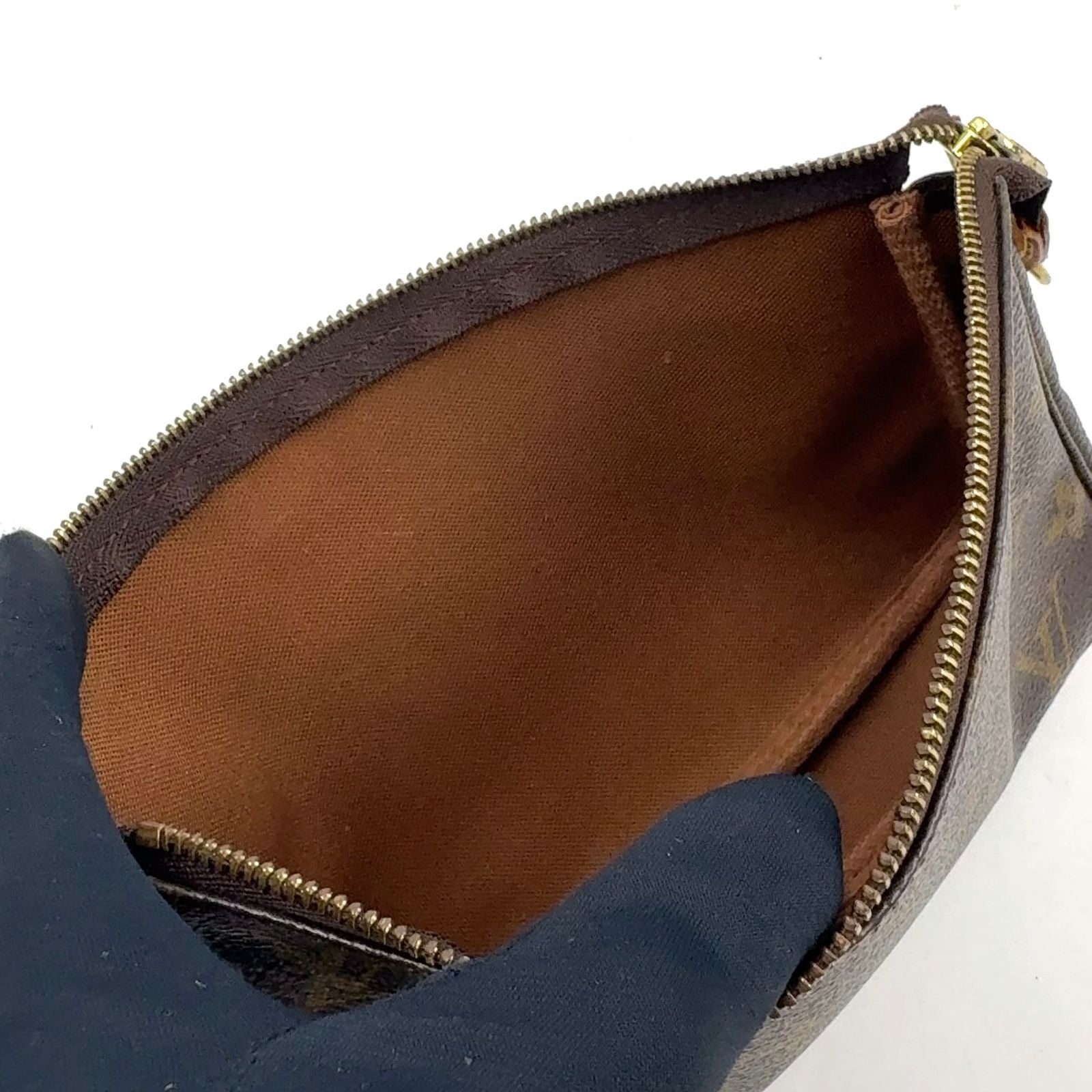 Louis Vuitton Pochette Monogram Leather Brown Handbag Gold — view 5