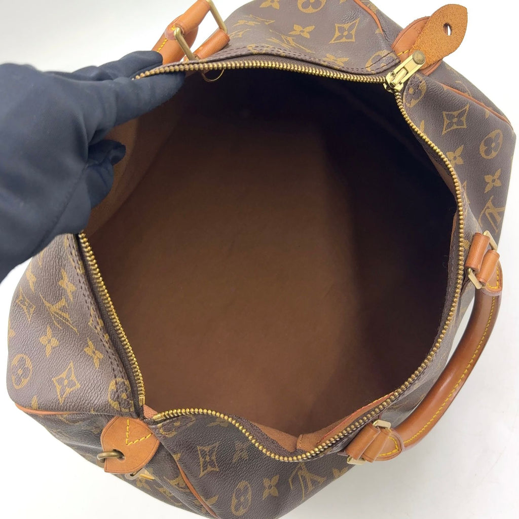 Louis Vuitton Speedy 35 Monogram Leather Brown Handbag Gold — view 3