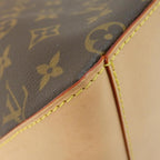 Louis Vuitton Monogram Mezzo Shoulder Bag — view 2