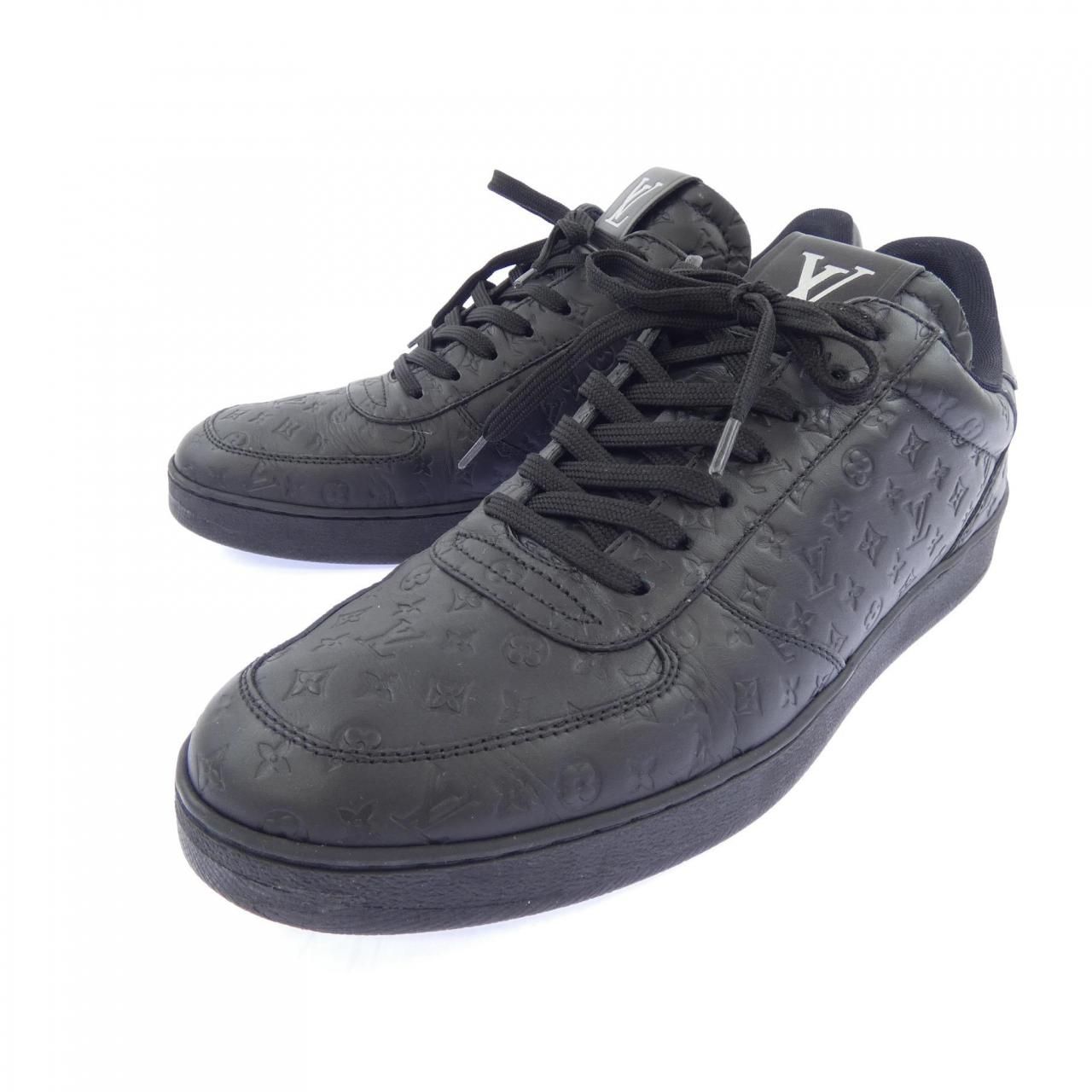 Louis Vuitton Rivoli Line Sneakers — view 3