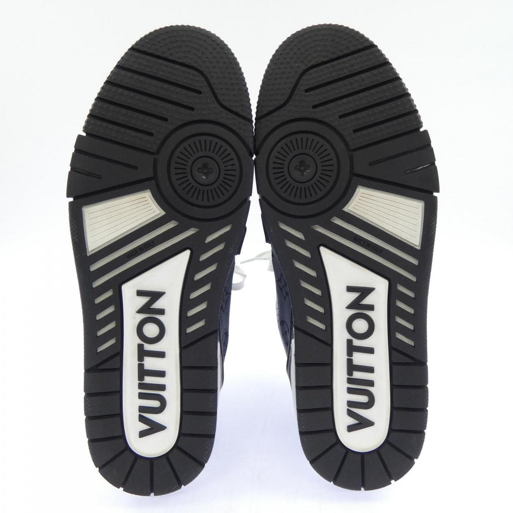 Louis Vuitton LV Trainers Sneakers — view 4