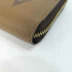 Louis Vuitton Monogram Giant Zippy Wallet — view 6