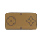 Louis Vuitton Monogram Giant Zippy Wallet — view 2