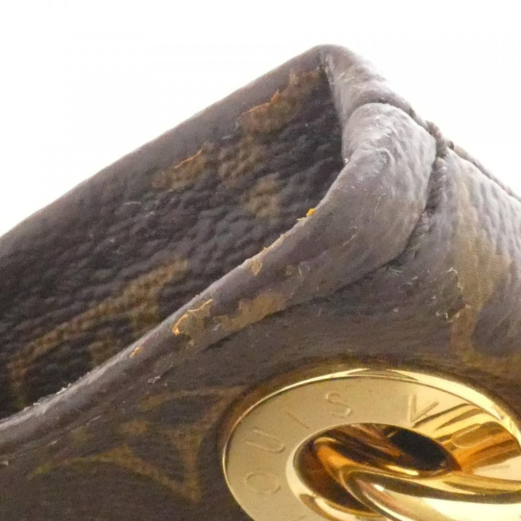 Louis Vuitton Monogram Artsy MM Shoulder Bag — view 5