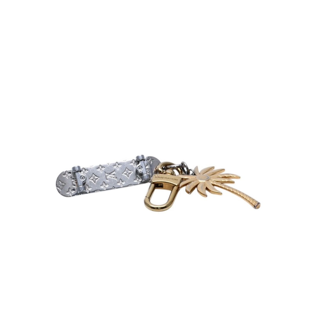 Louis Vuitton Bijou Sac Cali Skating Key Holder Bag Charm — view 6