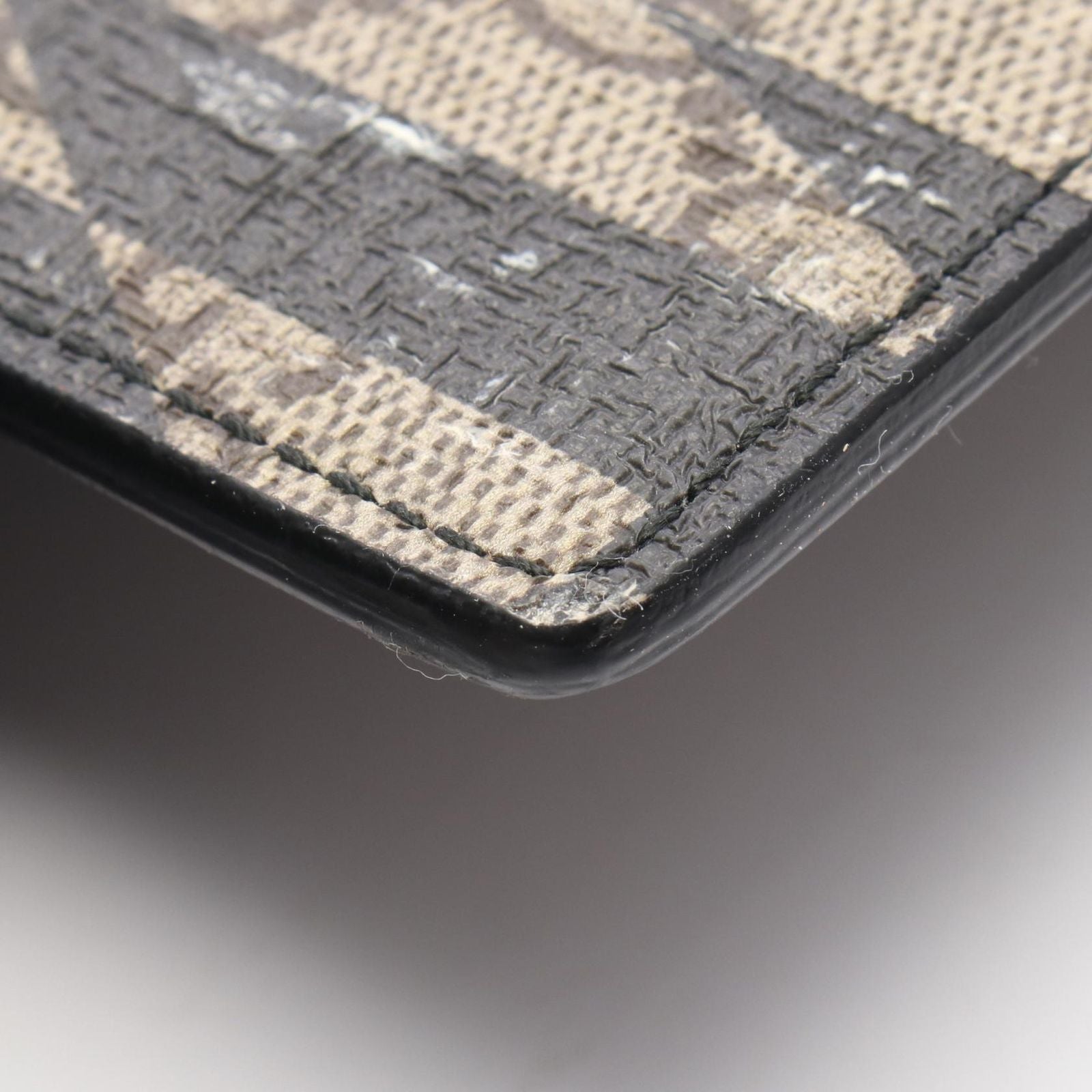 Gucci Clutch GG Carre Brown Black Beige — view 9
