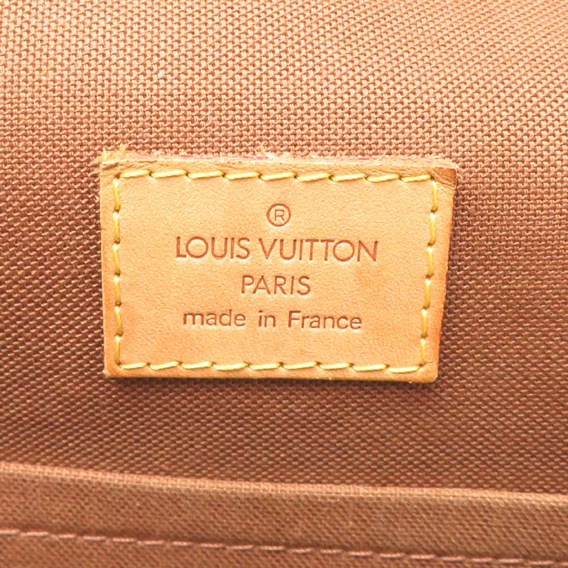 Louis Vuitton Shoulder Bag — view 7