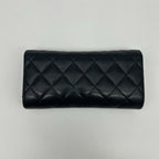 Chanel Quilted Wallet Caviar Leather — view 2