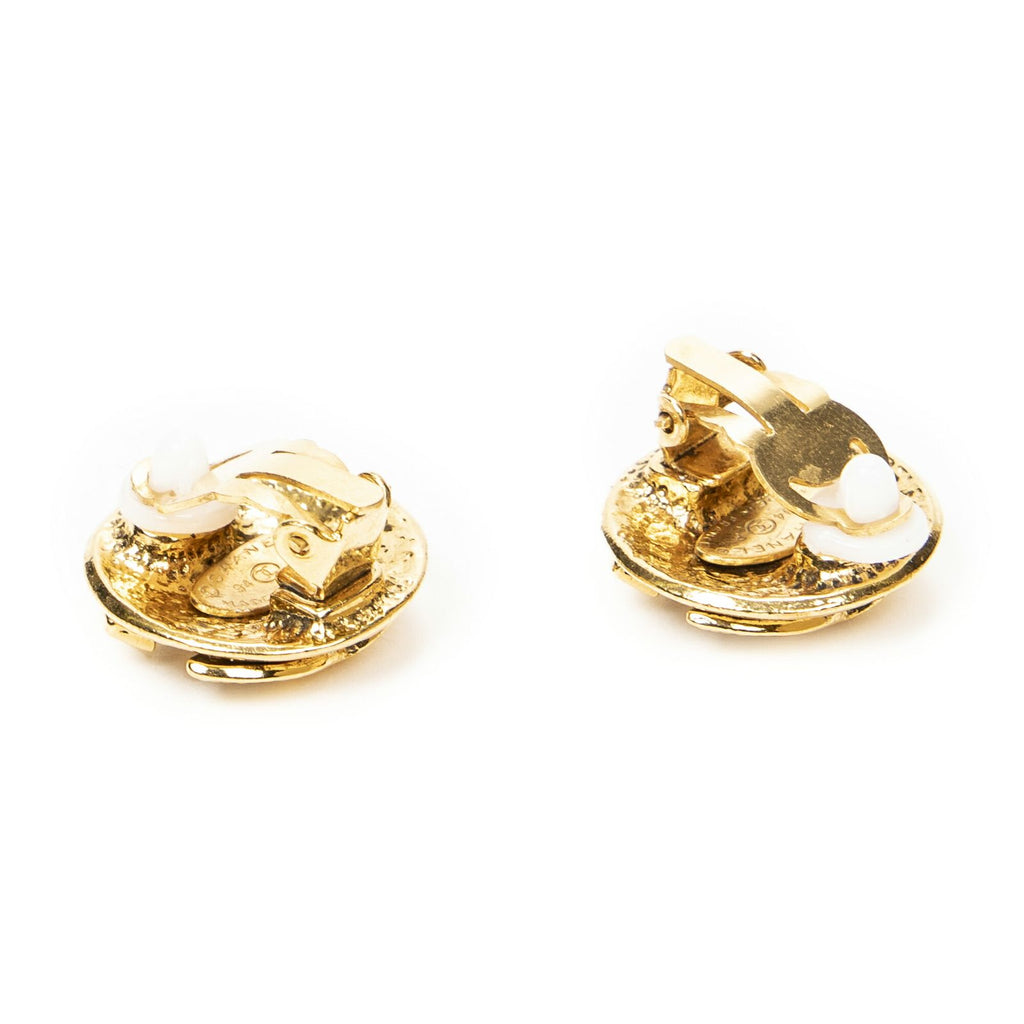 Chanel CC Logo Round Clip Type Earrings Gold Plated — view 2