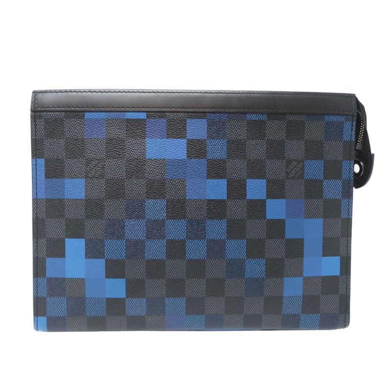 Louis Vuitton Clutch Black
