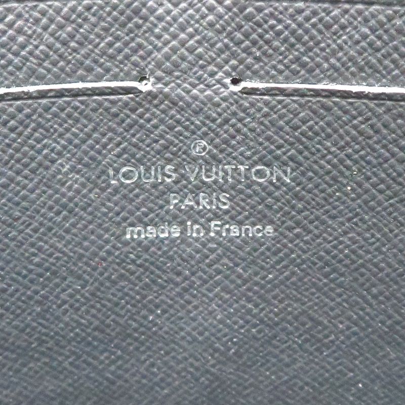 Louis Vuitton Clutch Black — view 6