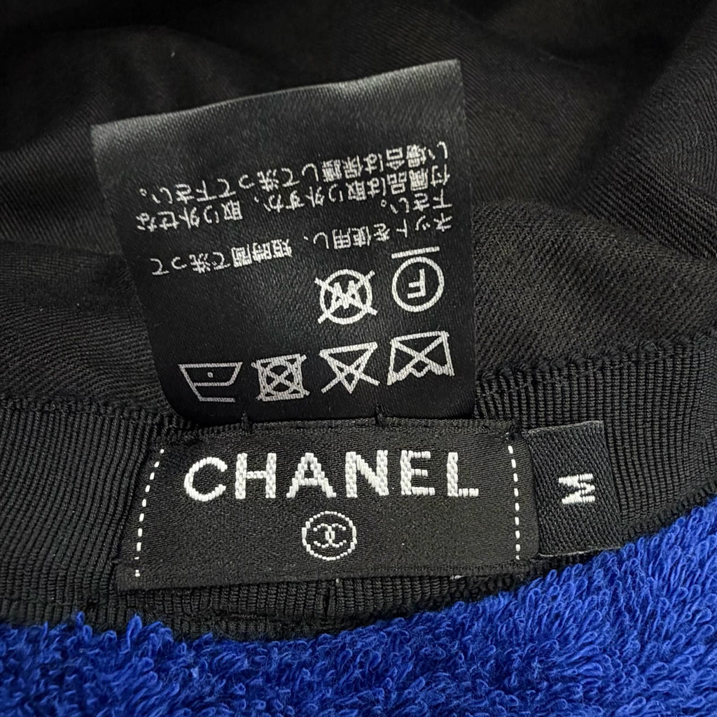 Chanel 21c CC Logo Pile Bucket Hat Blue M Recommended — view 7
