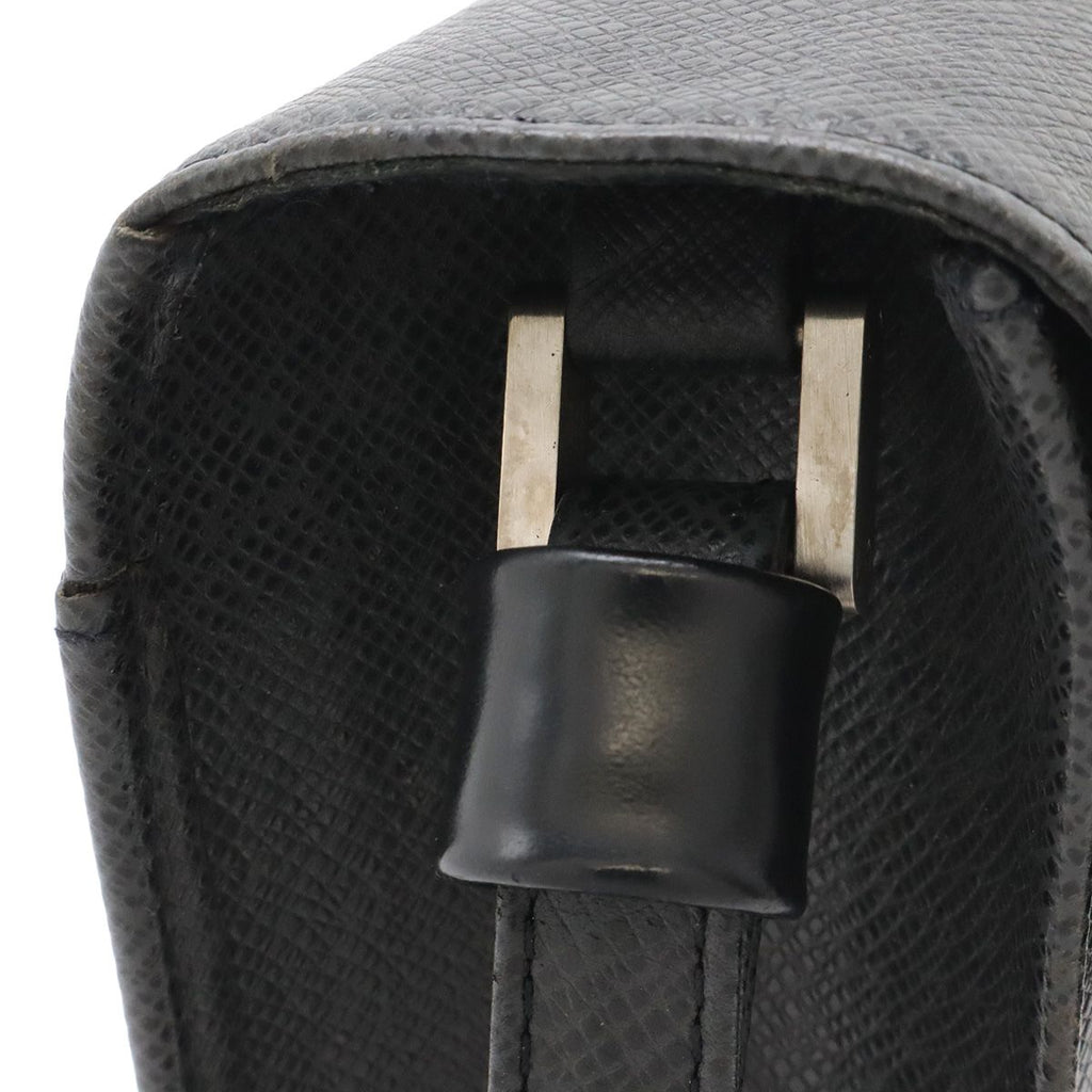 Louis Vuitton Taiga Selenga Clutch Leather Ardoise Black — view 4