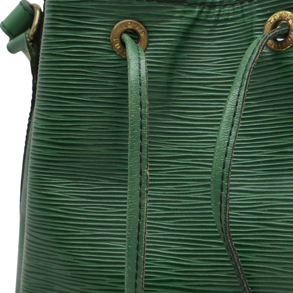 Louis Vuitton Epi Noe Shoulder Bag Drawstring Borneo Green — view 4