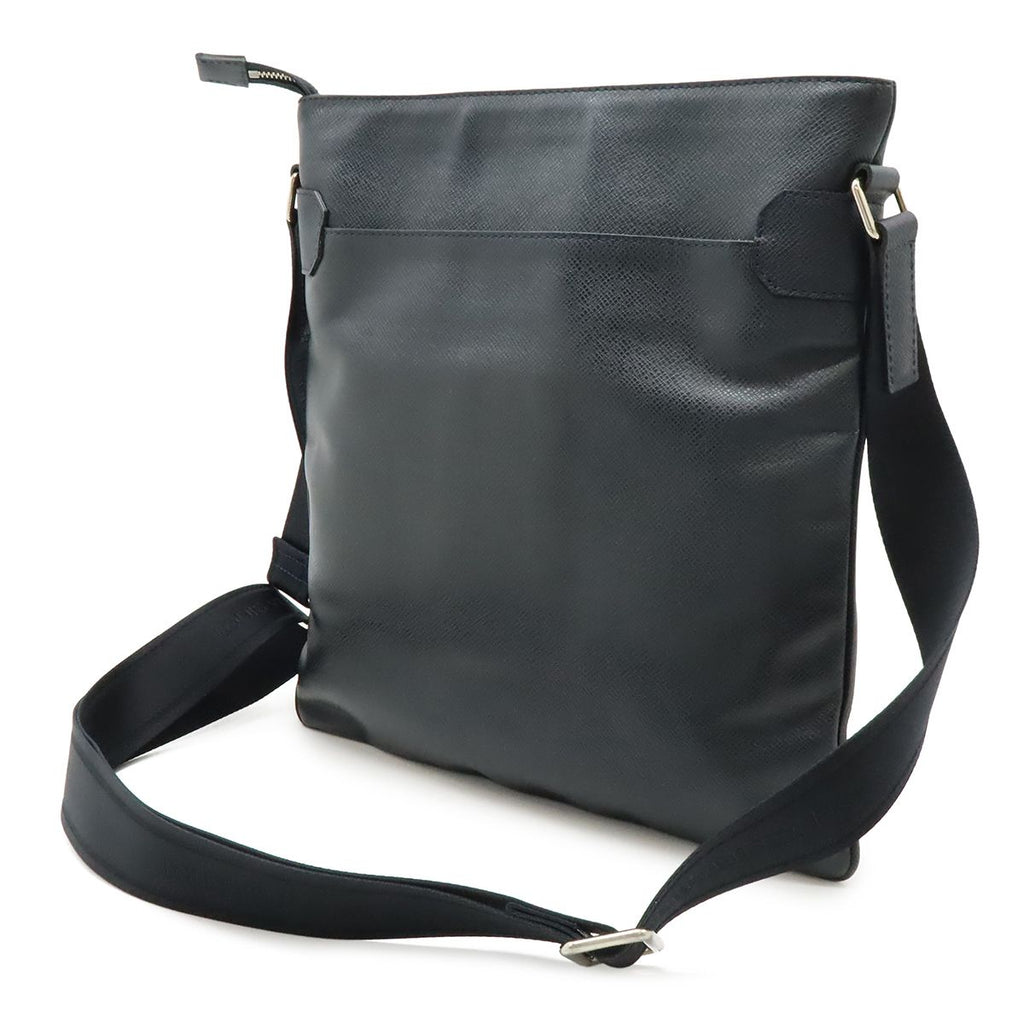 Louis Vuitton Taiga Sasha Shoulder Bag Crossbody Depth Bol Navy Silver — view 2