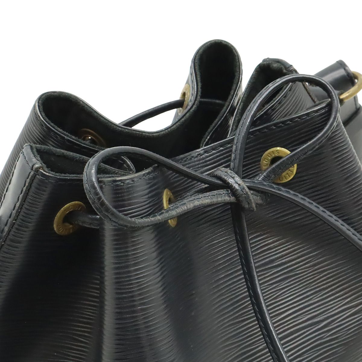 Louis Vuitton Epi Petit Noir Shoulder Bag Drawstring Black — view 4