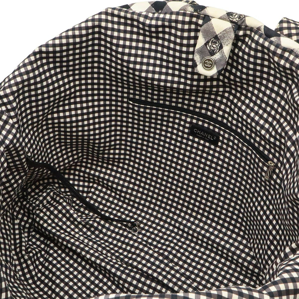 Chanel CC Logo Gingham Check Tote Big Canvas Black White Cruise Collection — view 6