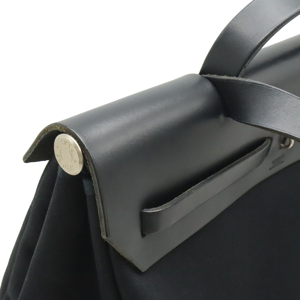 Hermes Herbag MM 2-Way Shoulder Bag Toile Officier Leather Black Silver — view 4