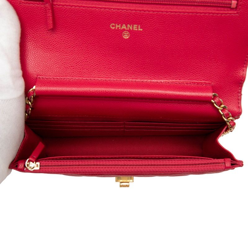 Chanel 2.55 CC Logo Quilted Chain Wallet Shoulder Bag Red Caviar Leather — view 4