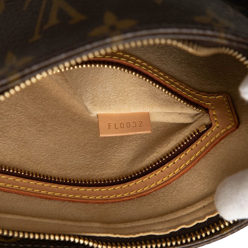Louis Vuitton Monogram Looping MM Shoulder Bag Brown Leather — view 6