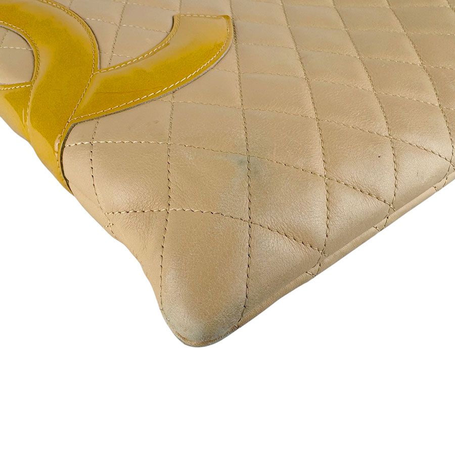 Chanel Handbag Beige — view 8