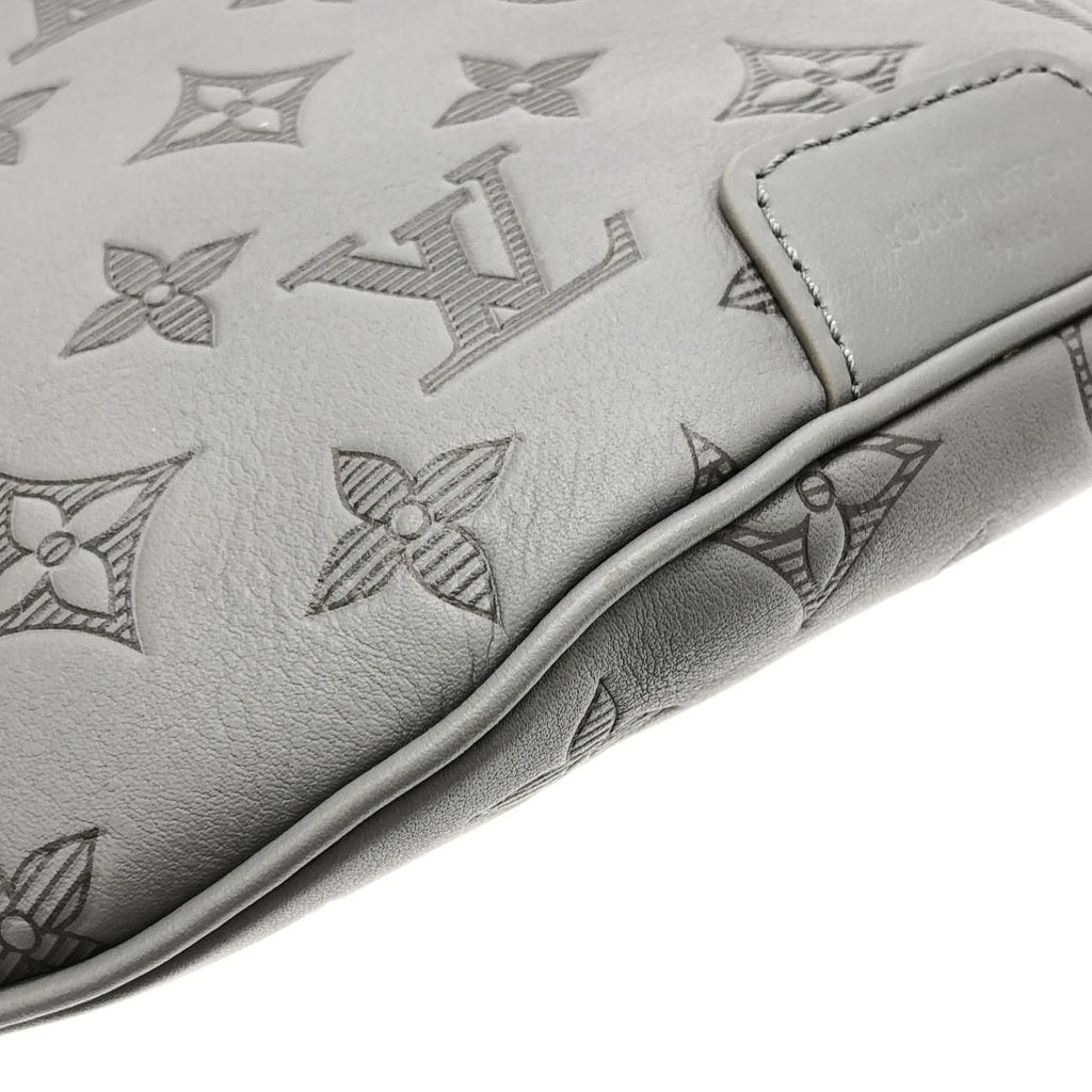 Louis Vuitton Monogram Shadow Discovery Bum Bag PM — view 3