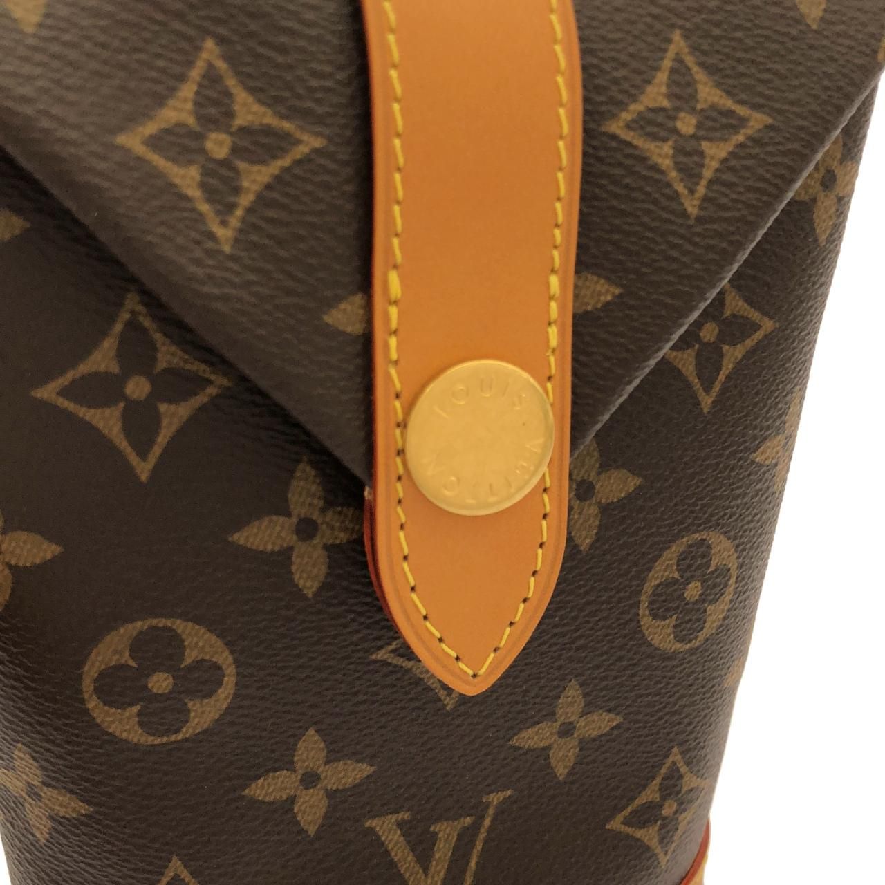 Louis Vuitton Monogram Archive Envelope Pouch — view 4