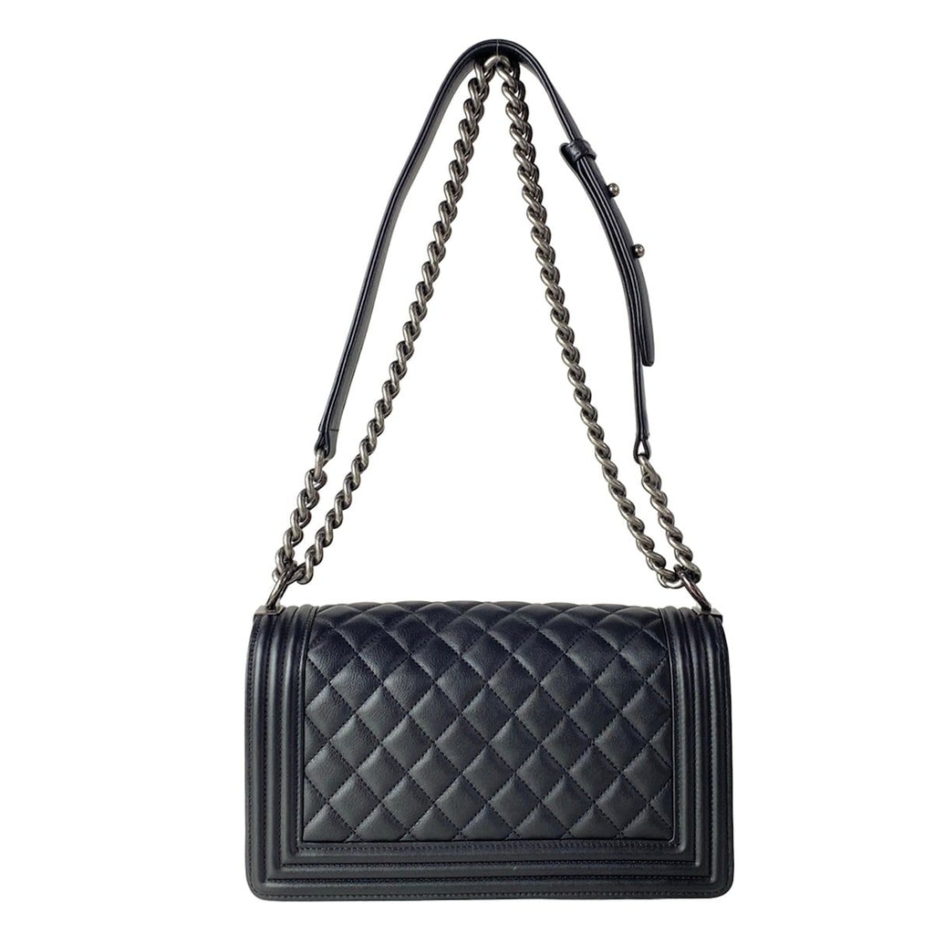 Chanel Shoulder Bag Quilted Black Vintage Silver Chain Leather — view 3