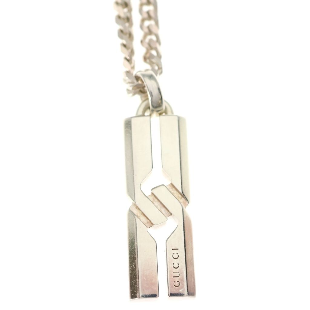 Gucci Knot Infinity Plate Necklace Silver — view 3