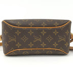 Louis Vuitton Blower Shoulder Bag Monogram — view 7