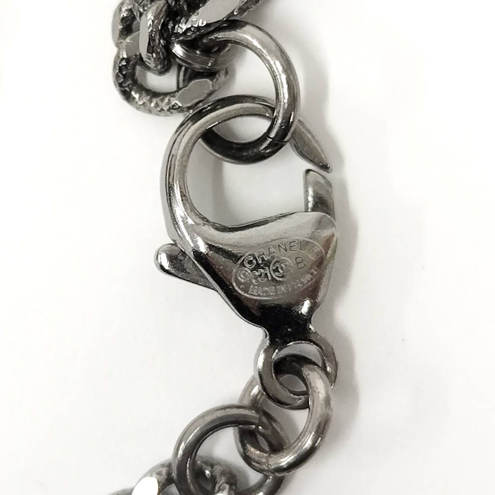 Chanel Necklace CC Logo Costume Pearl Rhinestone Silver Metal Plated — view 8