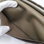 Louis Vuitton Portefeuille Brazza Bifold Wallet Taiga Ural — view 8