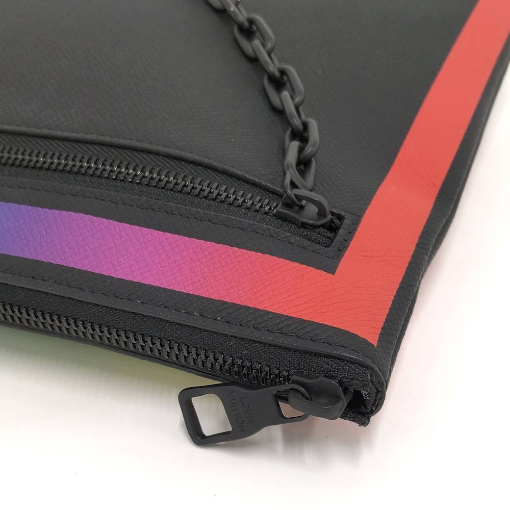 Louis Vuitton Pochette Clutch Taiga Rainbow — view 6