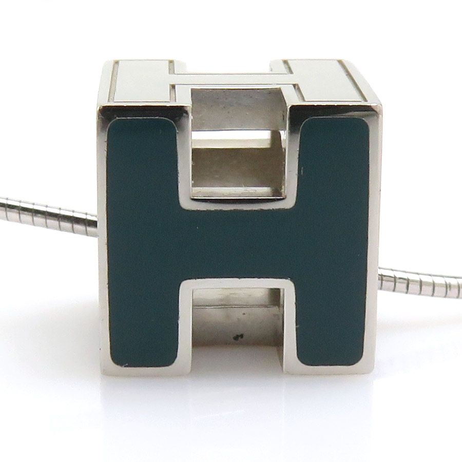 Hermes Necklace Cube Caju de Ash — view 2