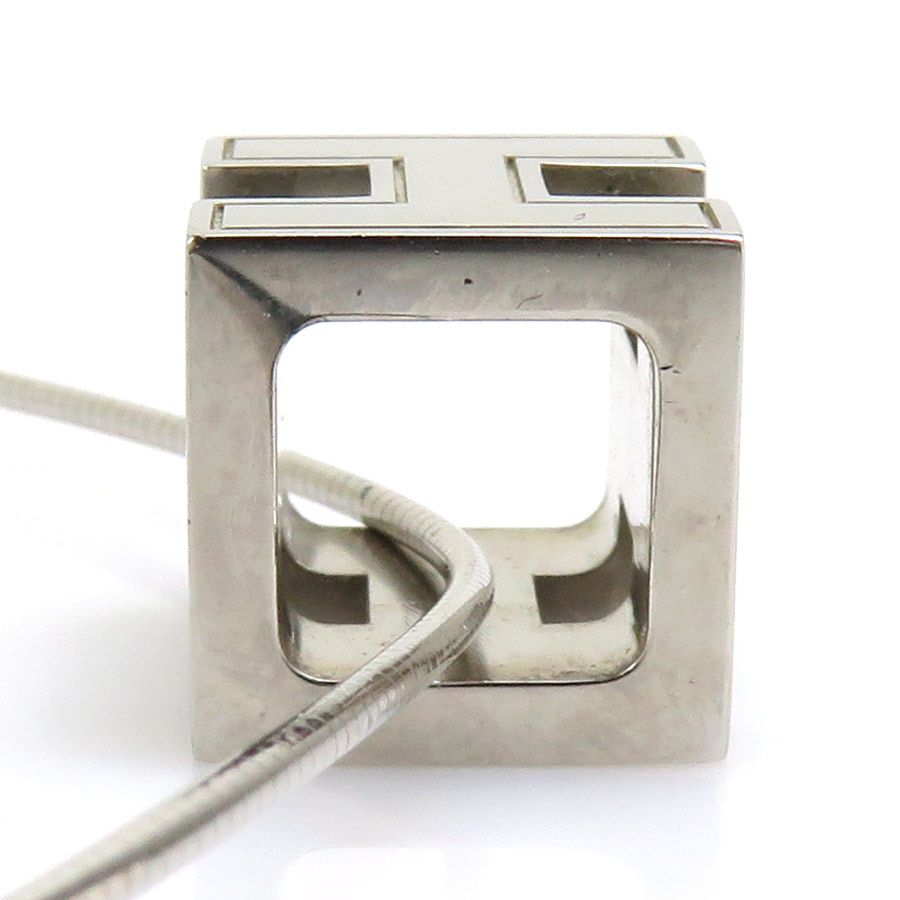 Hermes Necklace Cube Caju de Ash — view 3