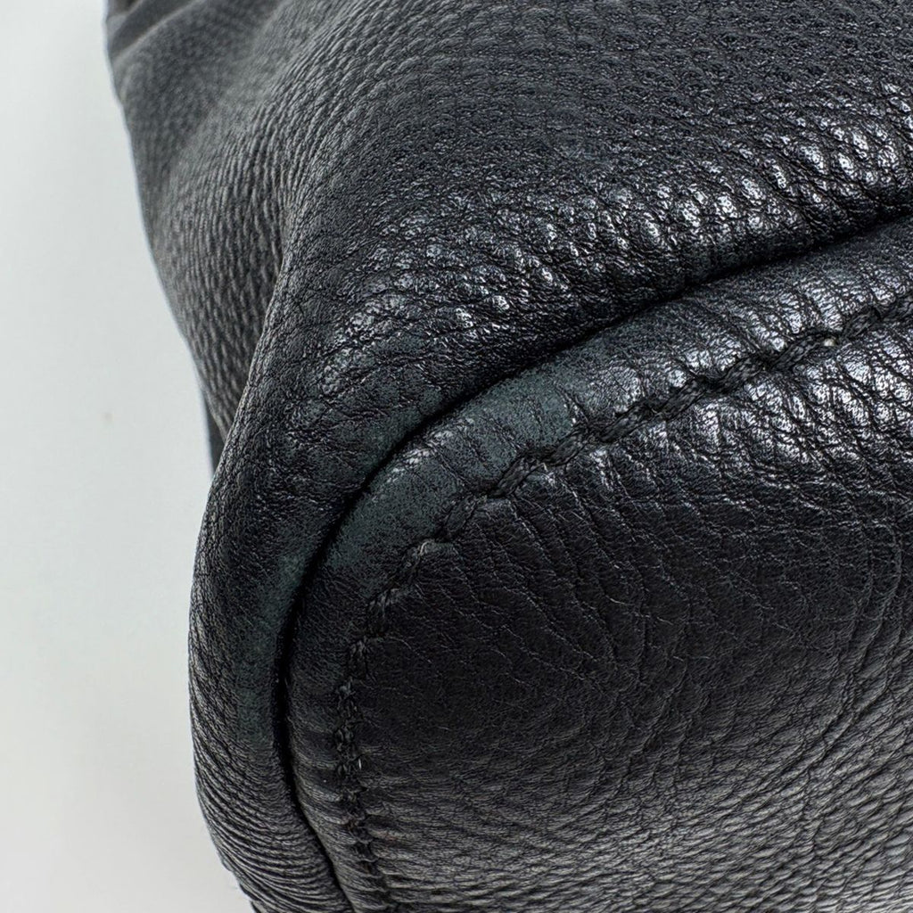 Prada Logo Shoulder Bag Leather Nero — view 3