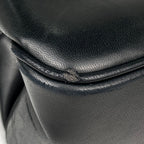 Chanel CC Logo Chain Tote Leather Black — view 3