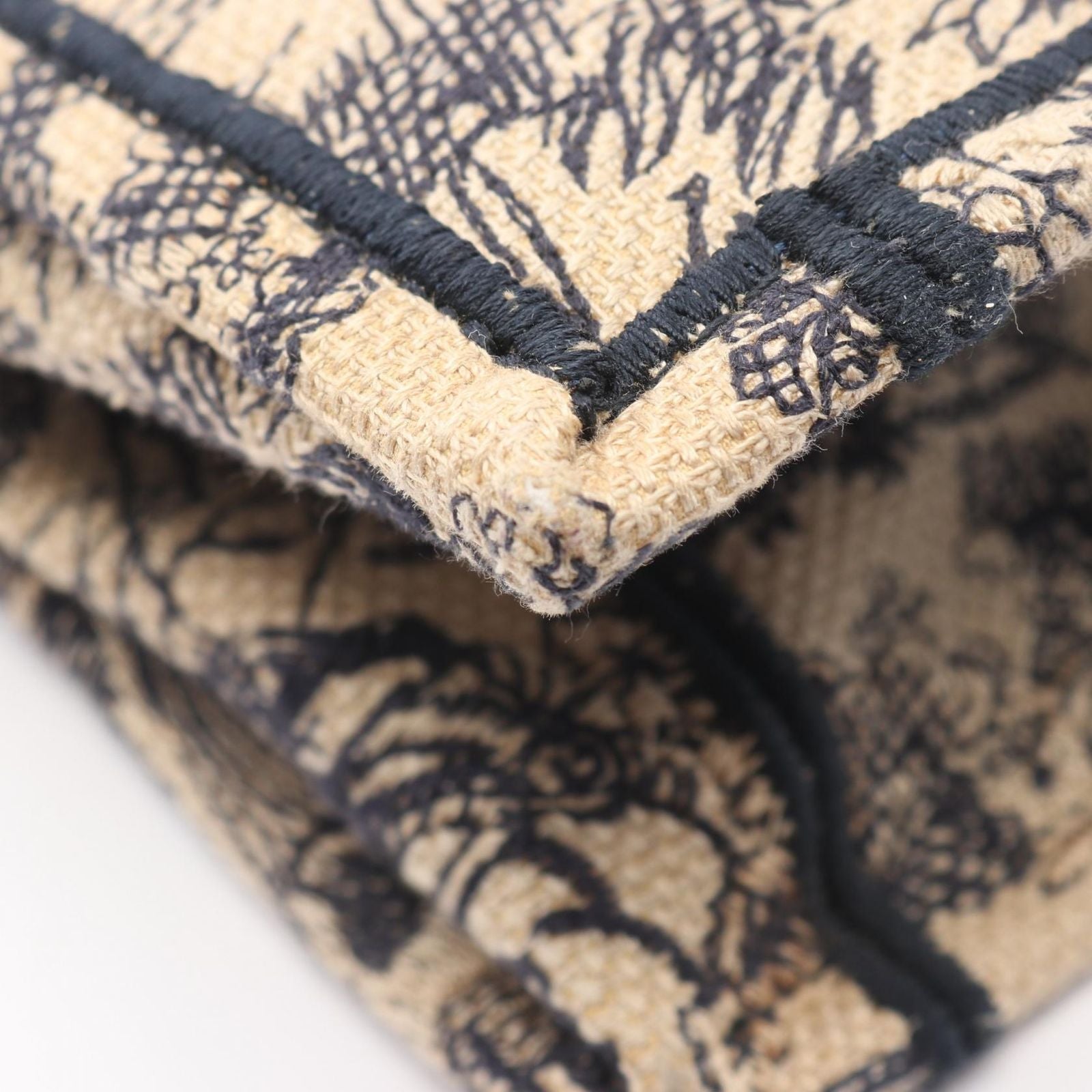 Dior Tote Book Large Beige Navy Canvas — view 6