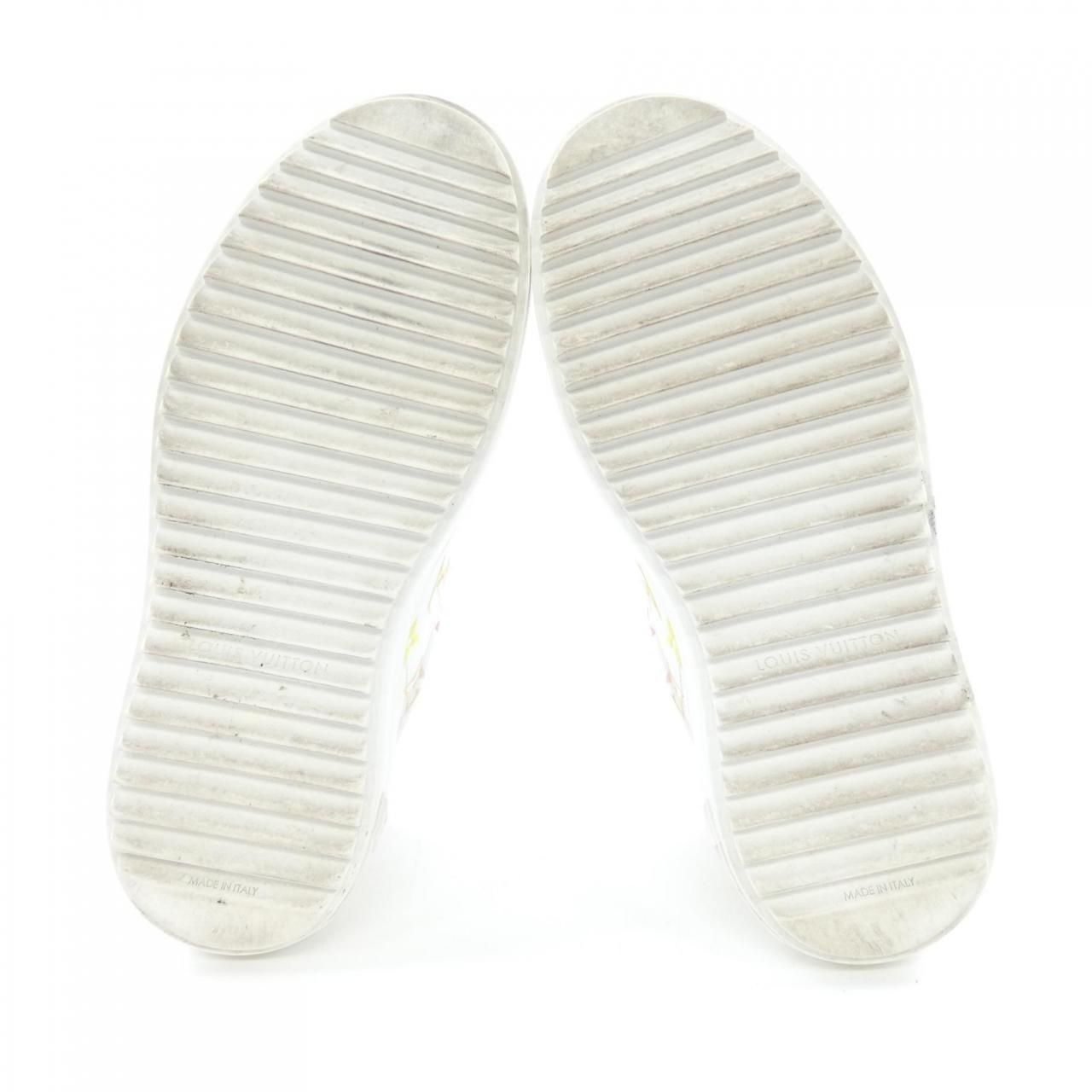 Louis Vuitton Monogram Pata Sneakers — view 4