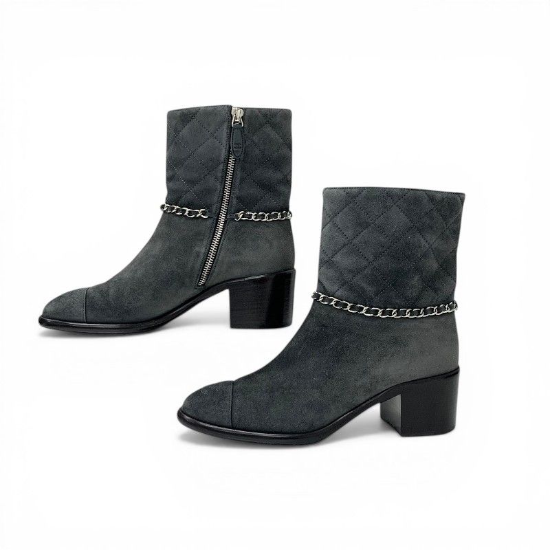 Chanel Boots Short Shoes Suede Gray Silver CC Logo Quilted Chain — view 3