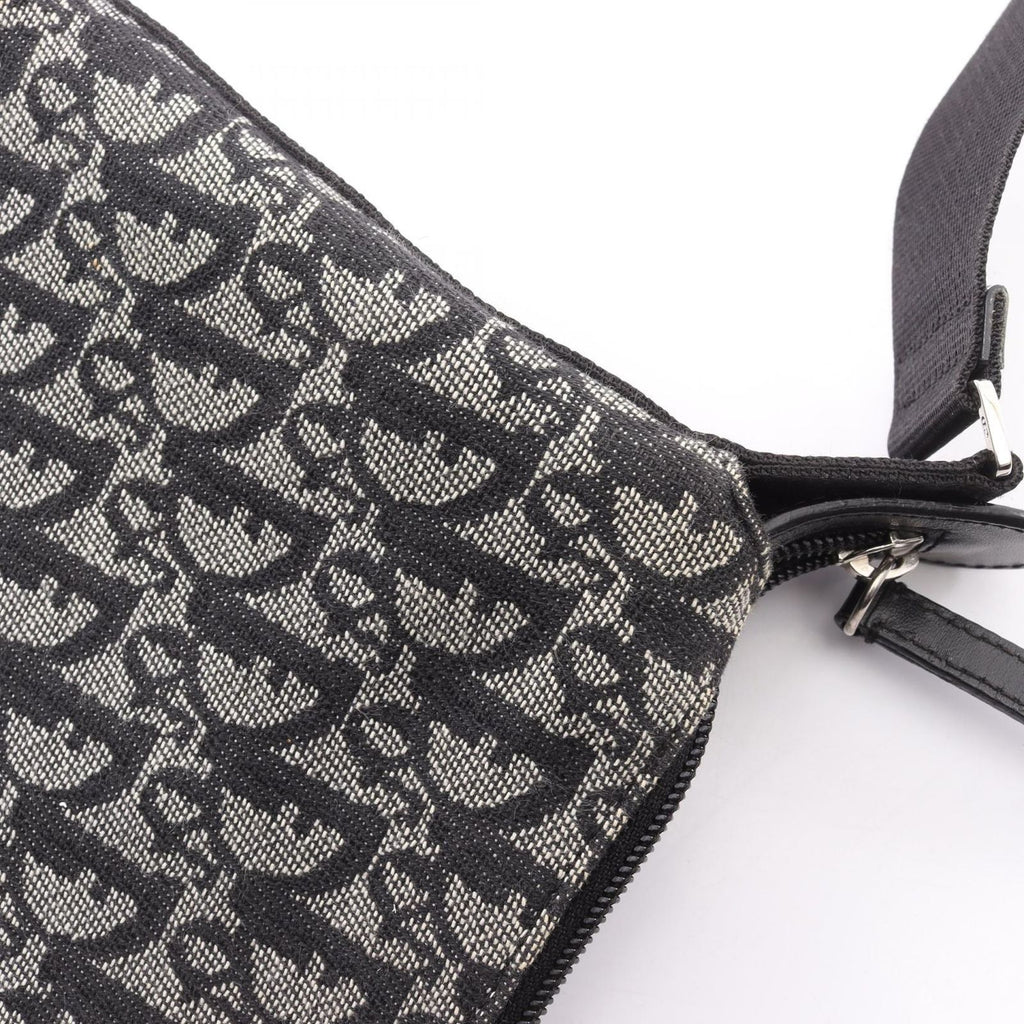 Dior Dio Shoulder Bag Tobta Gray Black Canvas — view 8