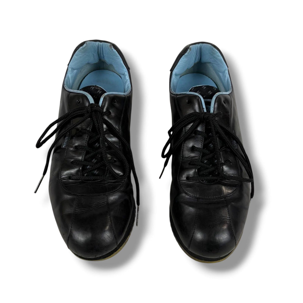 Chanel CC Logo Leather Low Cut Sneakers Black Light Blue — view 4