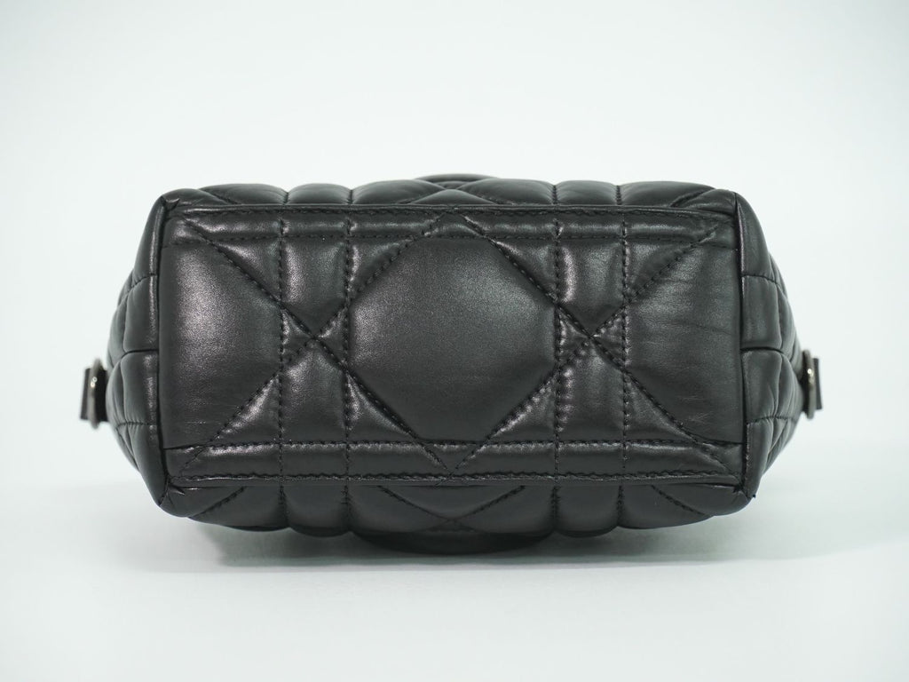 Dior Travel Nomad Pouch Cannage Handbag Leather Black — view 3
